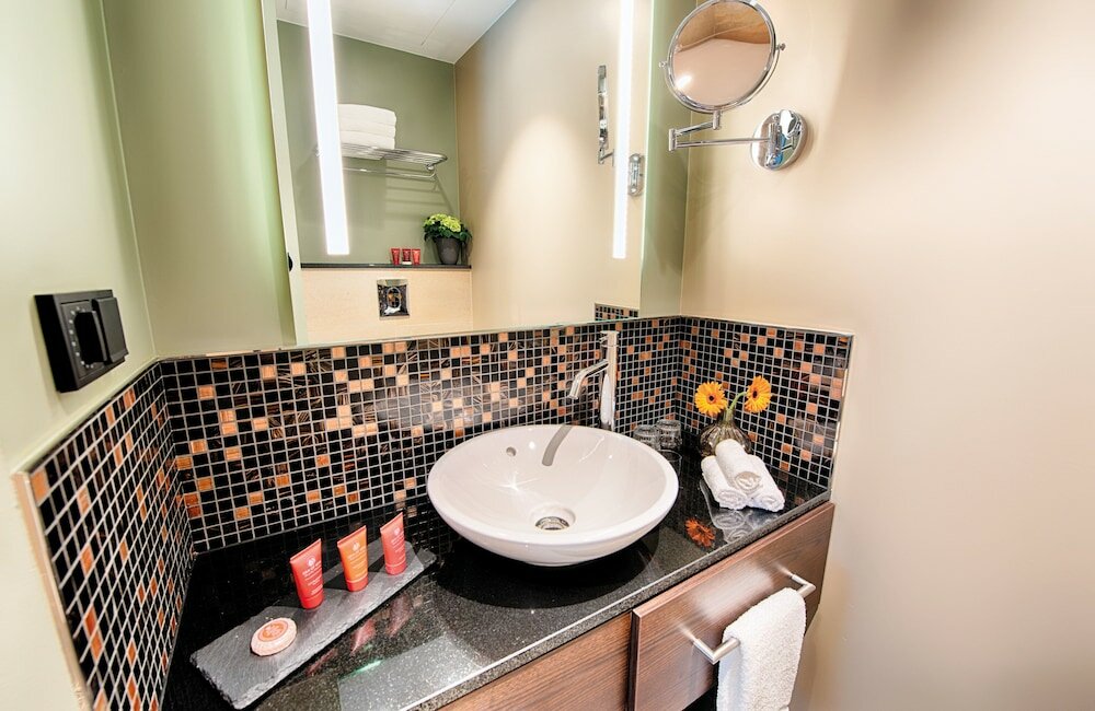 Фото Leonardo Hotel Dortmund