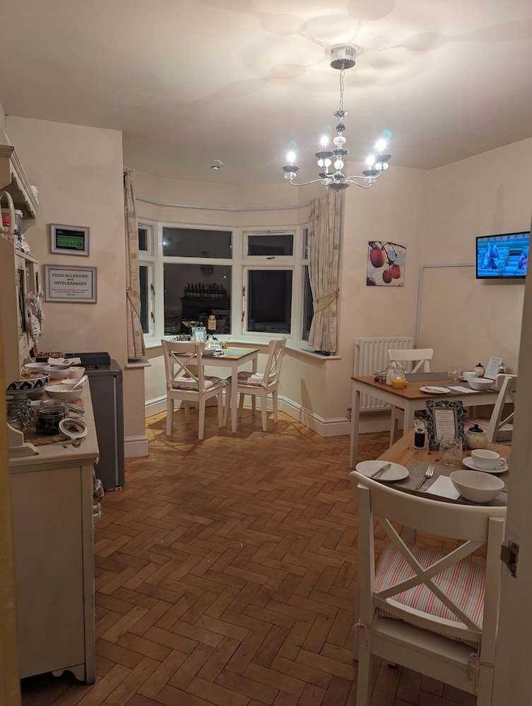 Фото The Moorhead Bed & Breakfast