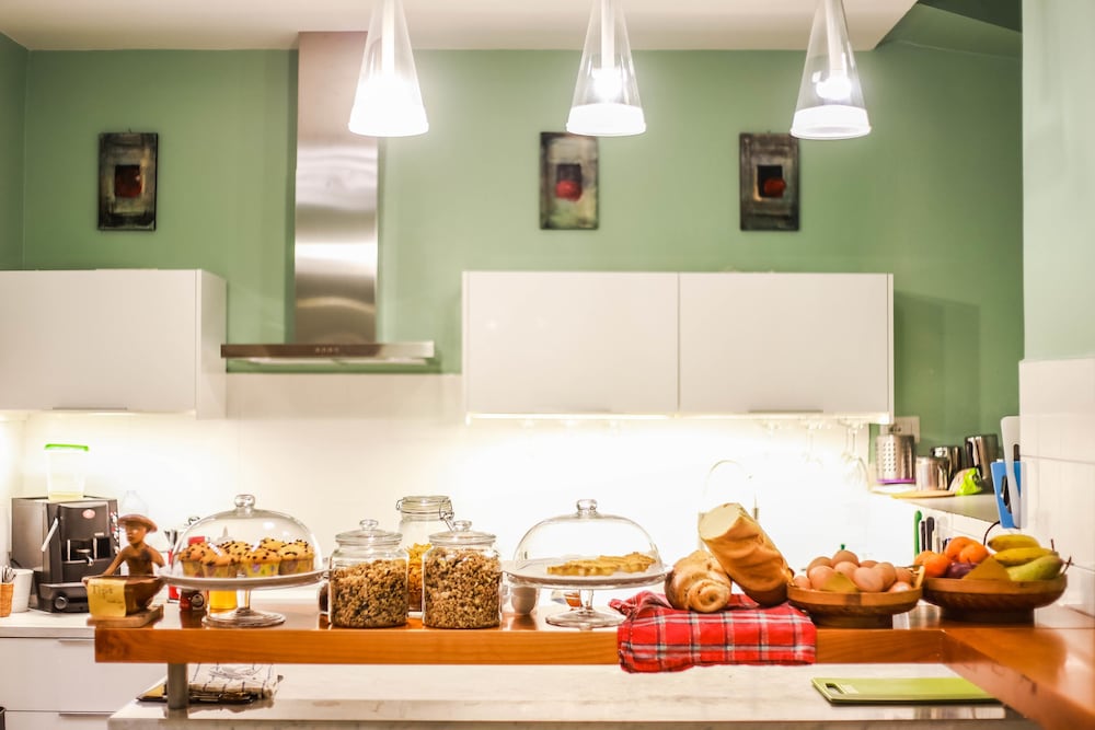 Фото The Beehive