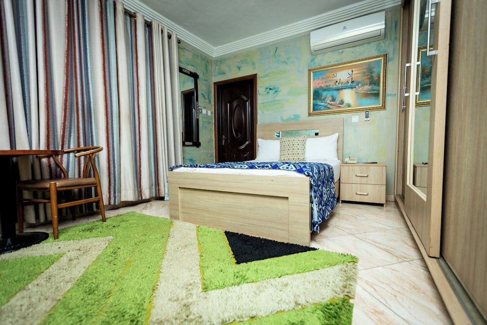 Фото Bays Luxury Lodge