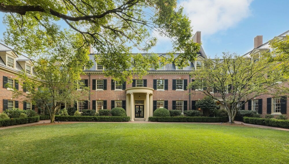 Фото The Carolina Inn, a Destination by Hyatt Hotel