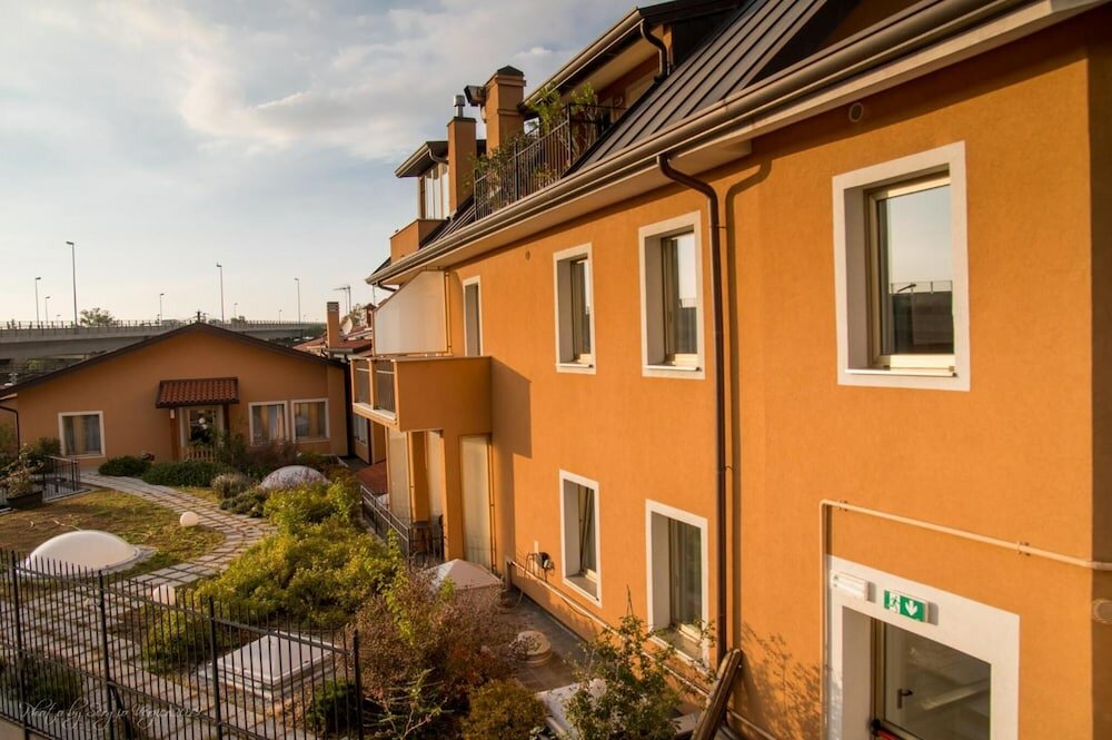 Фото Hotel Sonia