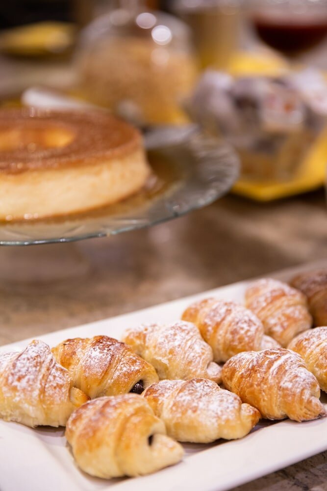 Фото Rojas All Suites Hotel