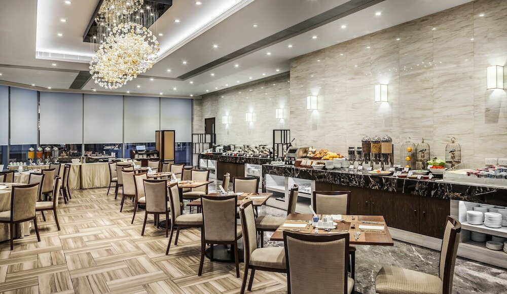 Фото Hilton Garden Inn Hong Kong Mongkok