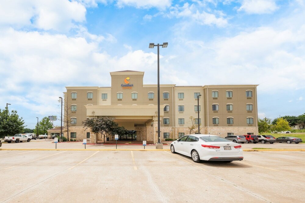 Фото Comfort Suites Lawton Near Fort Sill