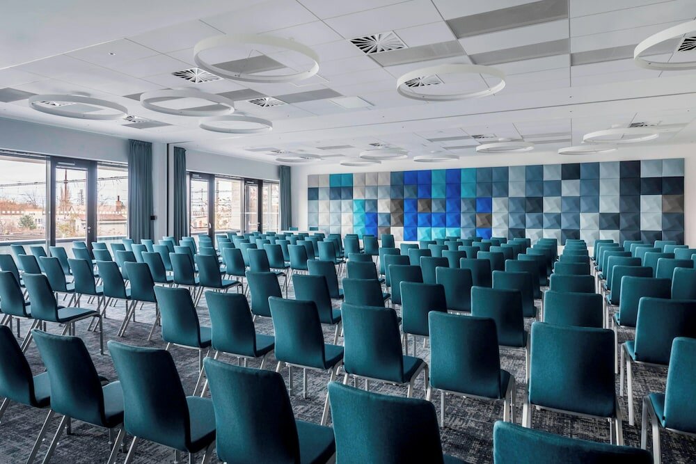 Фото Courtyard by Marriott Brno