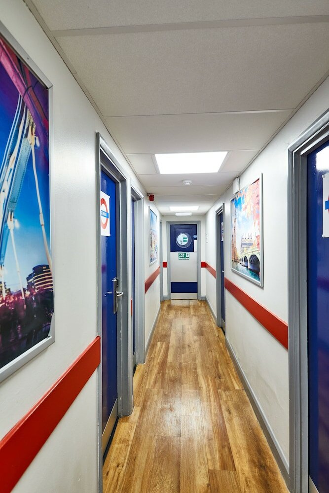 Фото St Christopher's Inn, Shepherd's Bush - Hostel