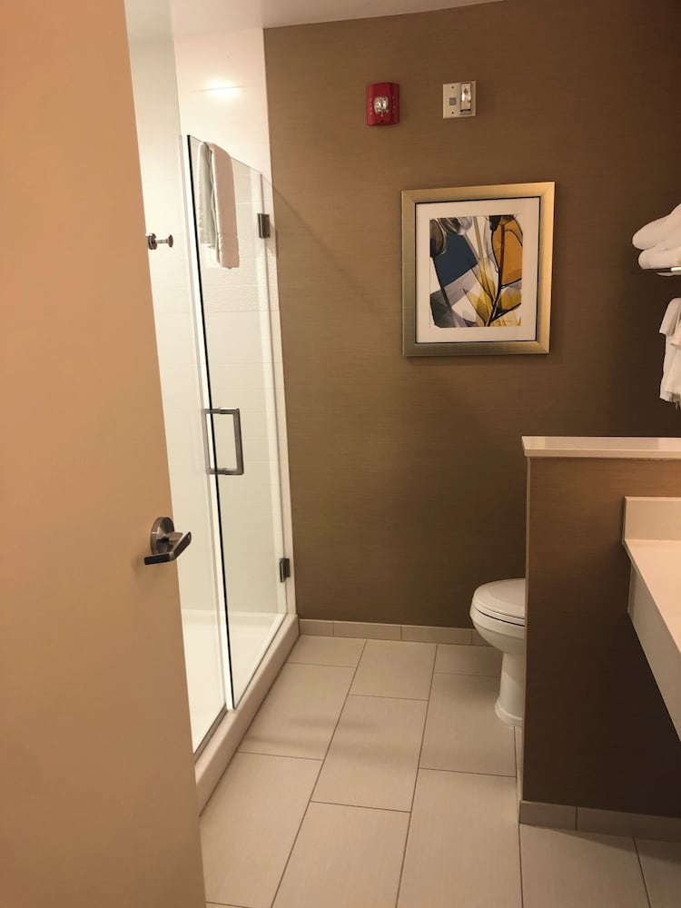 Фото Fairfield Inn & Suites by Marriott Detroit Lakes