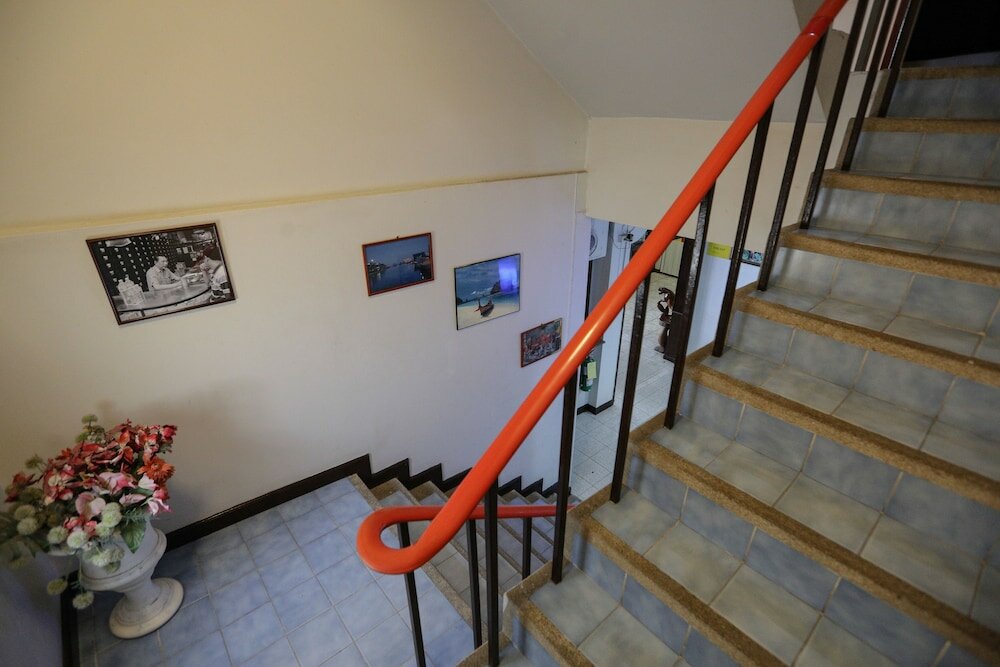 Фото Little Mermaid Guesthouse & Restaurant