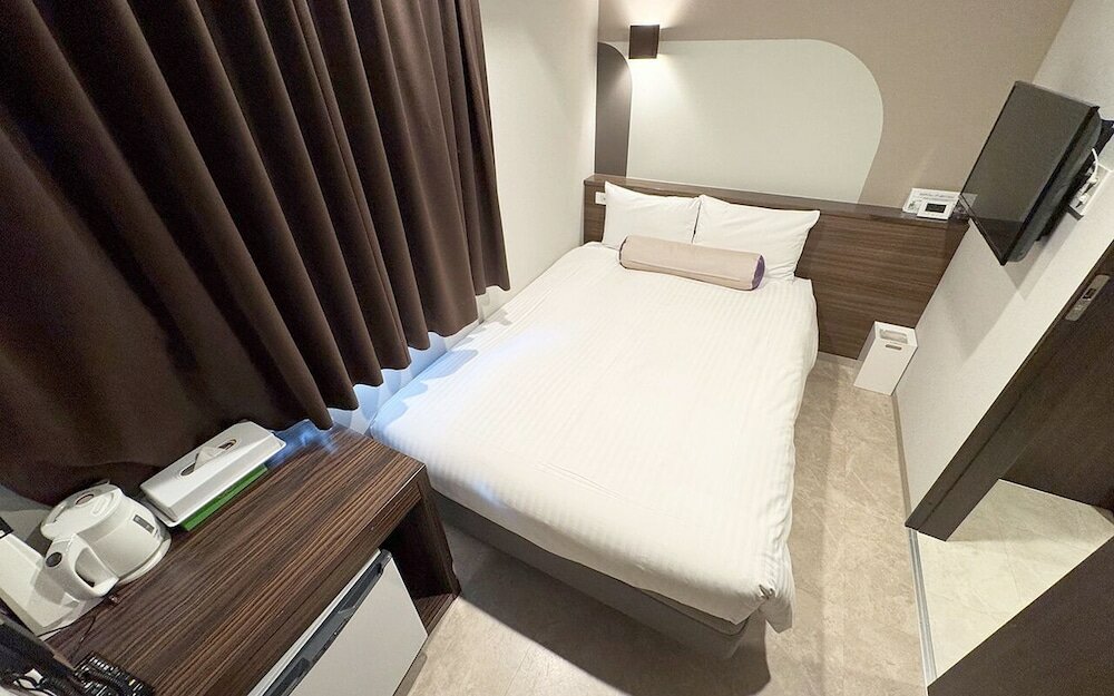 Фото Tanimachi Luxe Hotel