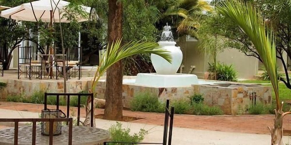 Фото Village Boutique Hotel