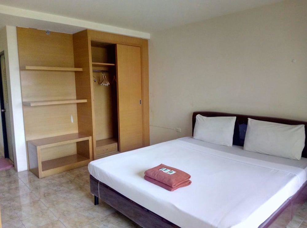 Фото Pearl Place Hotel