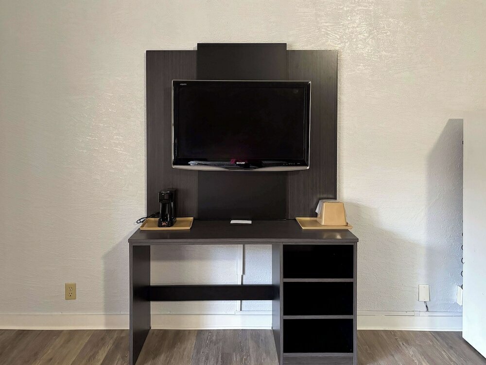 Фото Studio 6 Tallahassee, Fl – North Monroe