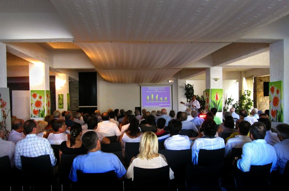 Фото Cavos Bay Hotel and Studios