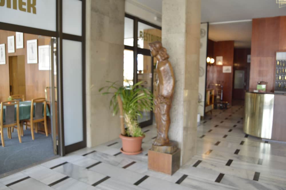 Фото Hotel Medinek Old Town