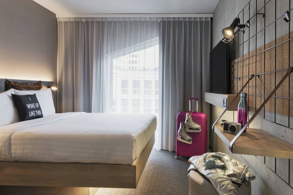Фото Moxy Lausanne City