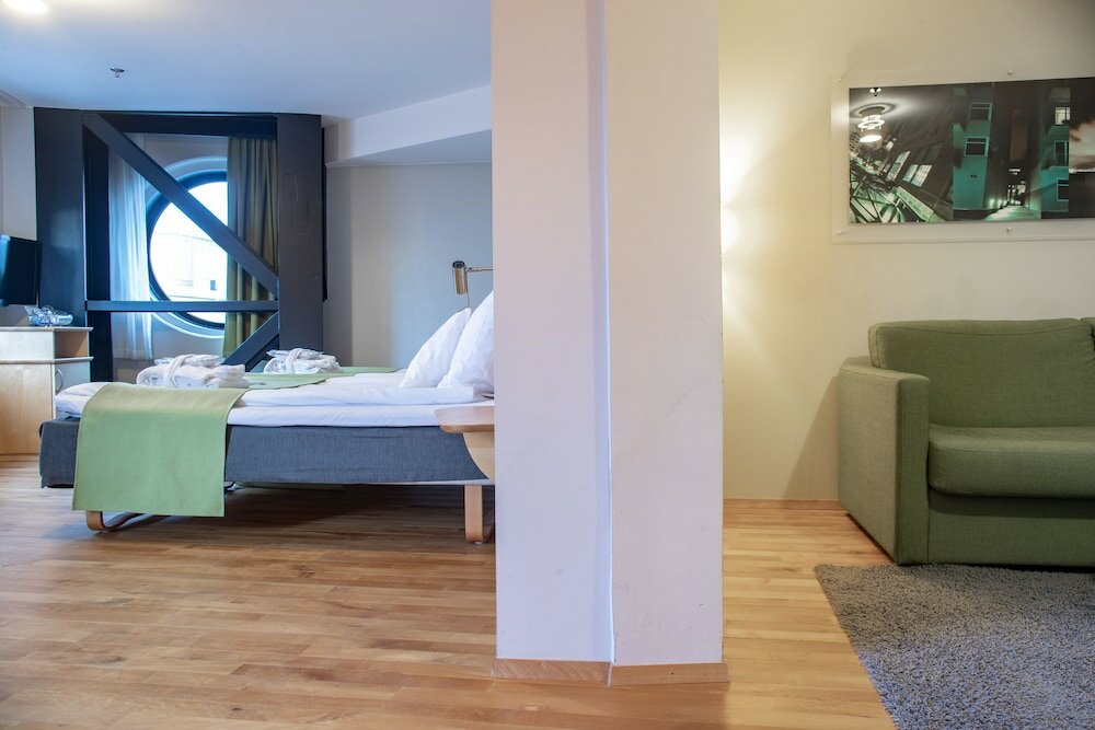 Фото 103058349088