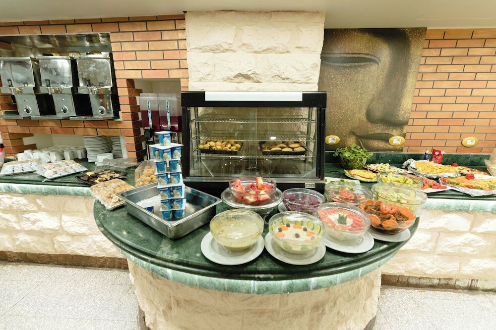 Фото Happy City Hotel