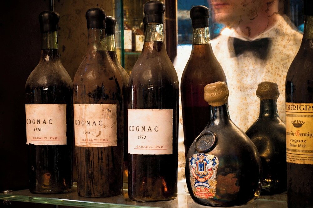 Фото The Wellesley Knightsbridge, a Luxury Collection Hotel, London