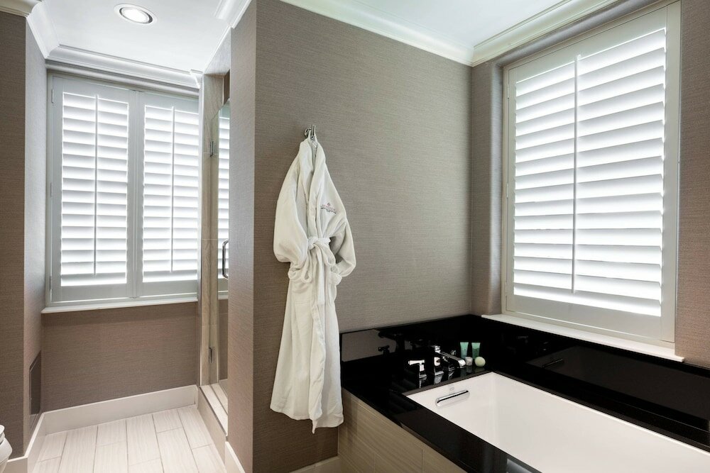 Фото Ambassador Hotel Oklahoma City, Autograph Collection