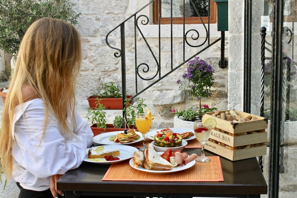 Фото Heritage Palace Varos - Mag Quaint & Elegant Boutique Hotels