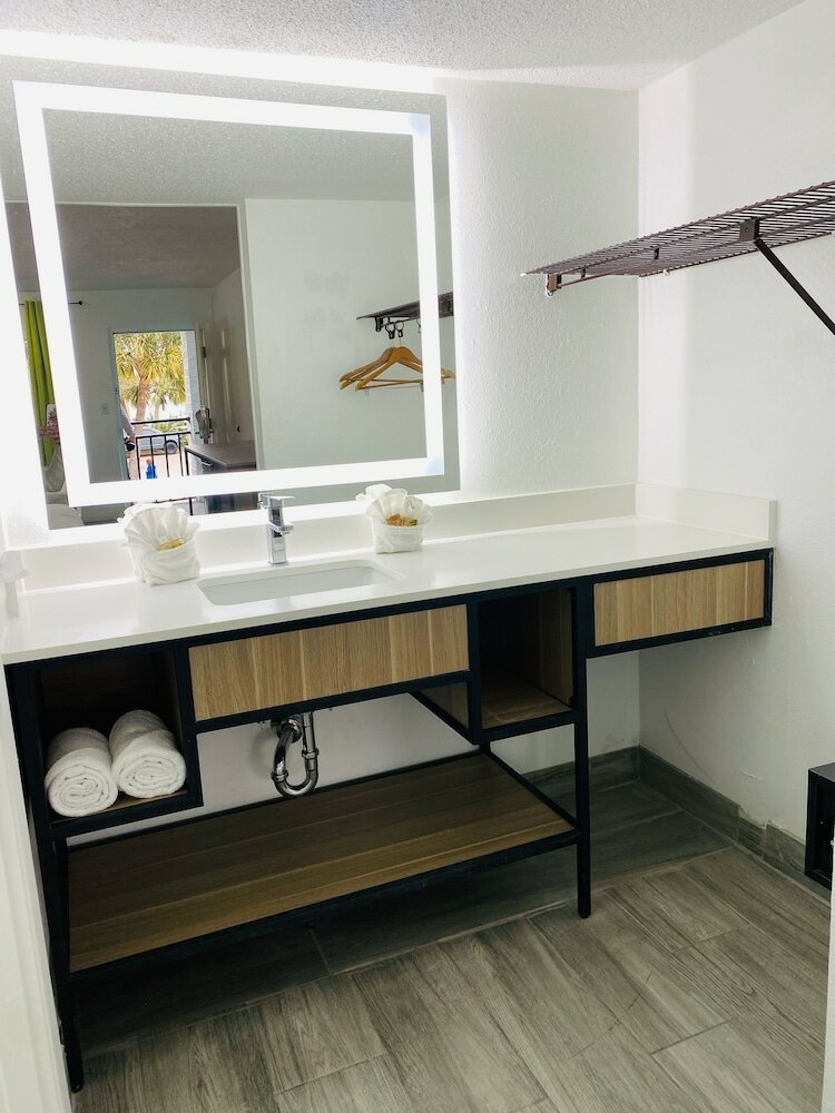 Фото Terrace Garden Inn