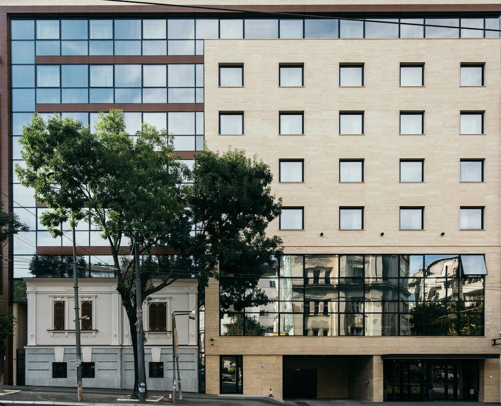 Фото Central Point Hotel