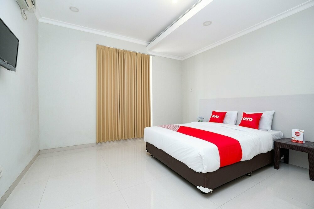 Hotel Oyo 2133 Pintu Naga, Semarang, photo