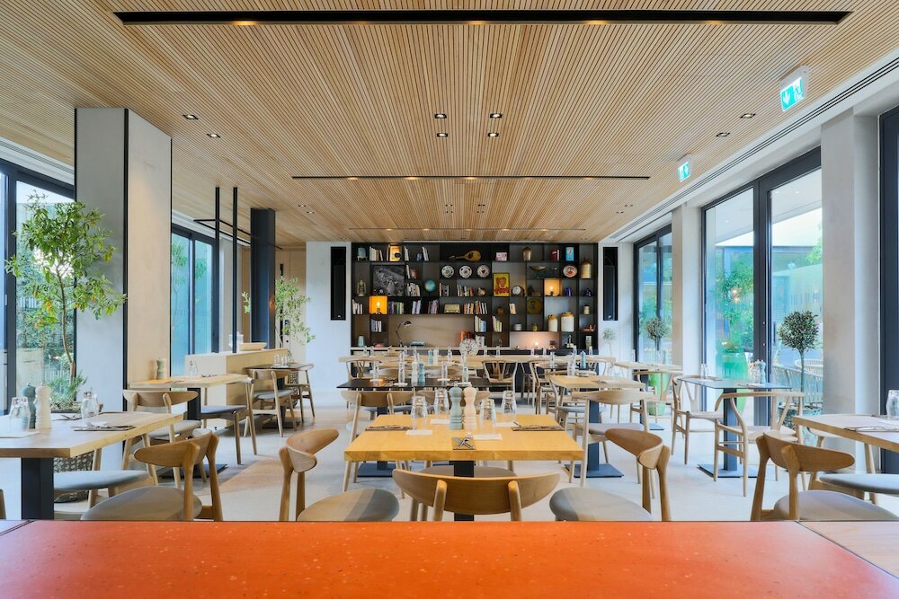 Фото Hotel Indigo Larnaca by IHG