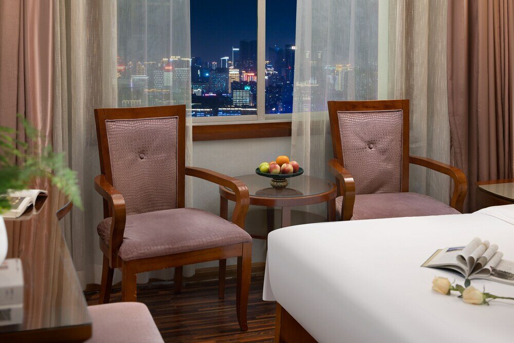 Фото Kaiserdom Changsha West Bus Terminal