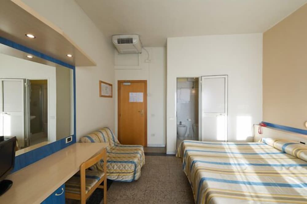 Фото Hotel Moderno