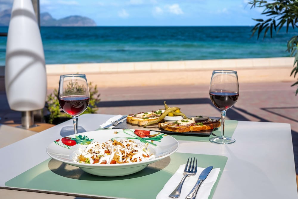 Фото Отель Thb Gran Bahia Hotel and Apartments