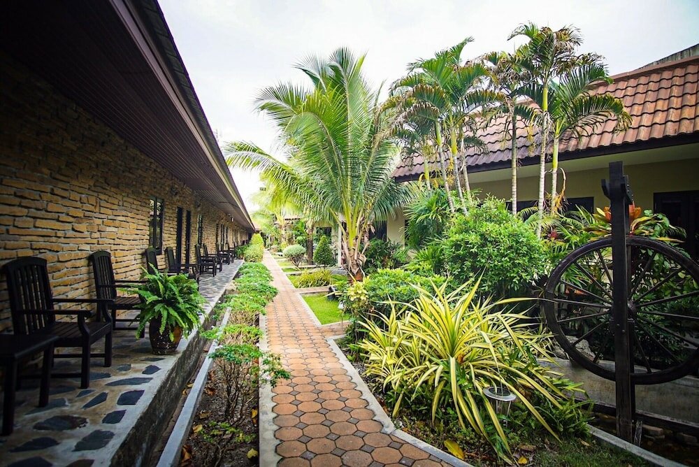 Фото Capricorn Village