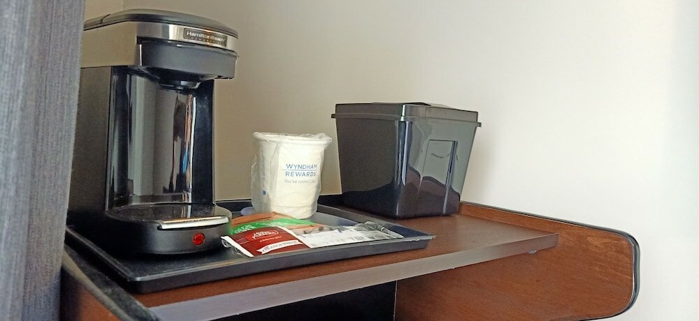 Фото London Residency Inn