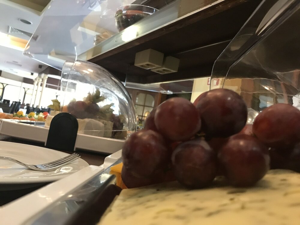 Фото Karaman Group Hotel