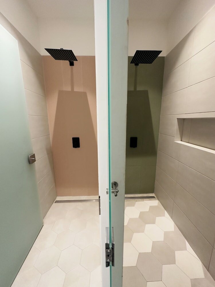 Фото The Nomadic Design Hostel