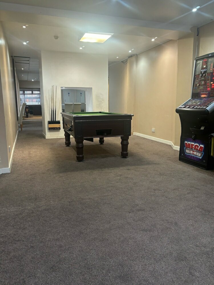 Фото The Lawton Hotel