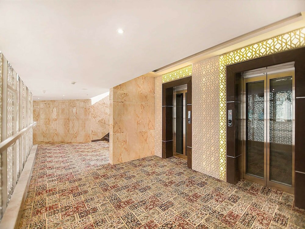 Фото Hrj Sarovar Portico Indore