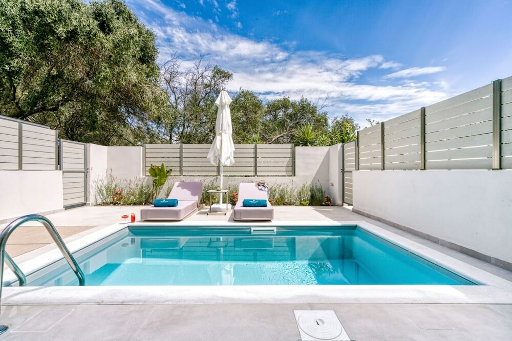 Фото Hidden Cove Corfu