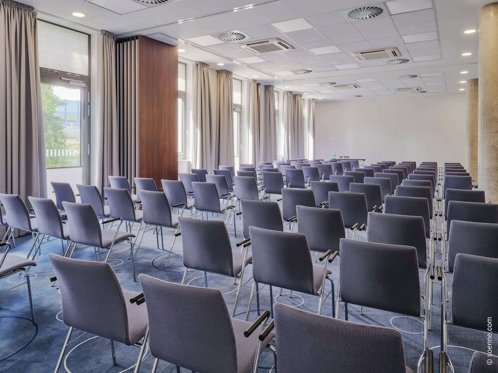 Фото Dorint Parkhotel Frankfurt - Bad Vilbel