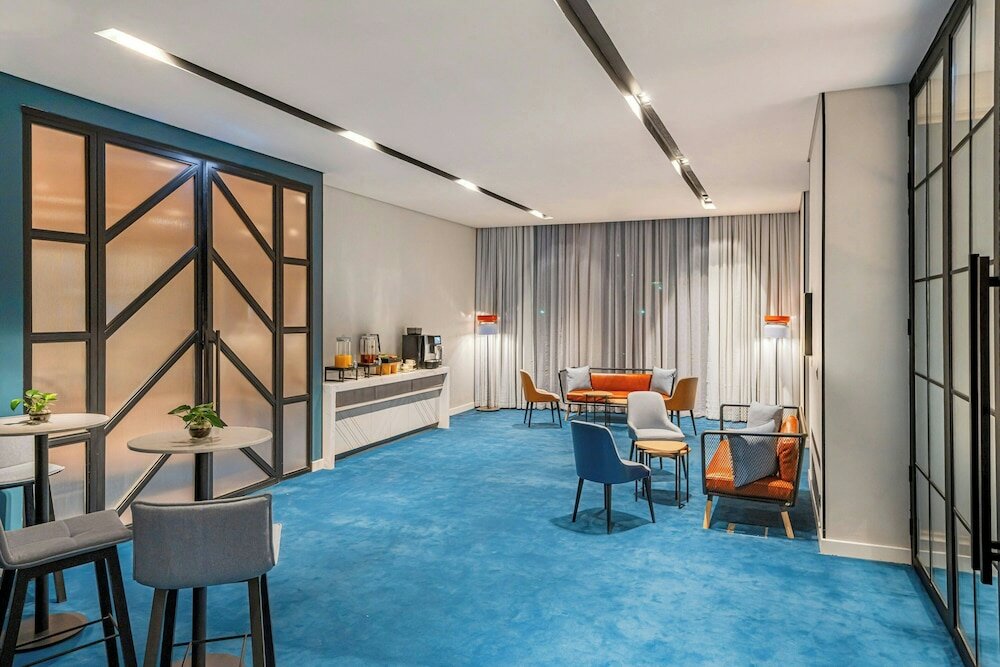 Фото Four Points by Sheraton King Abdulaziz Road