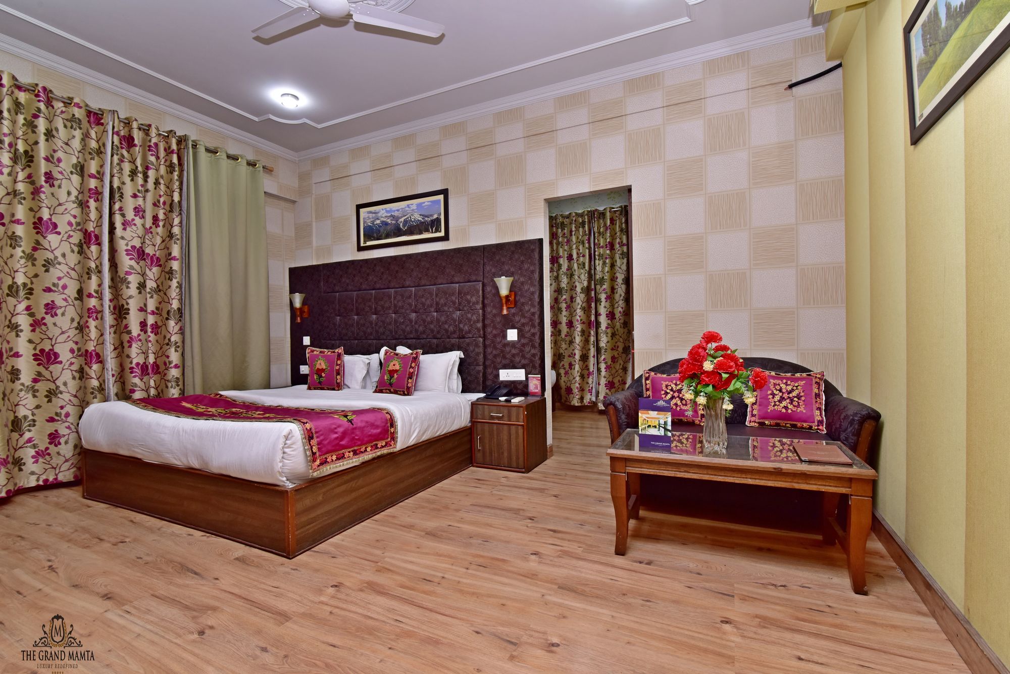 Фото Hotel The Grand Mamta