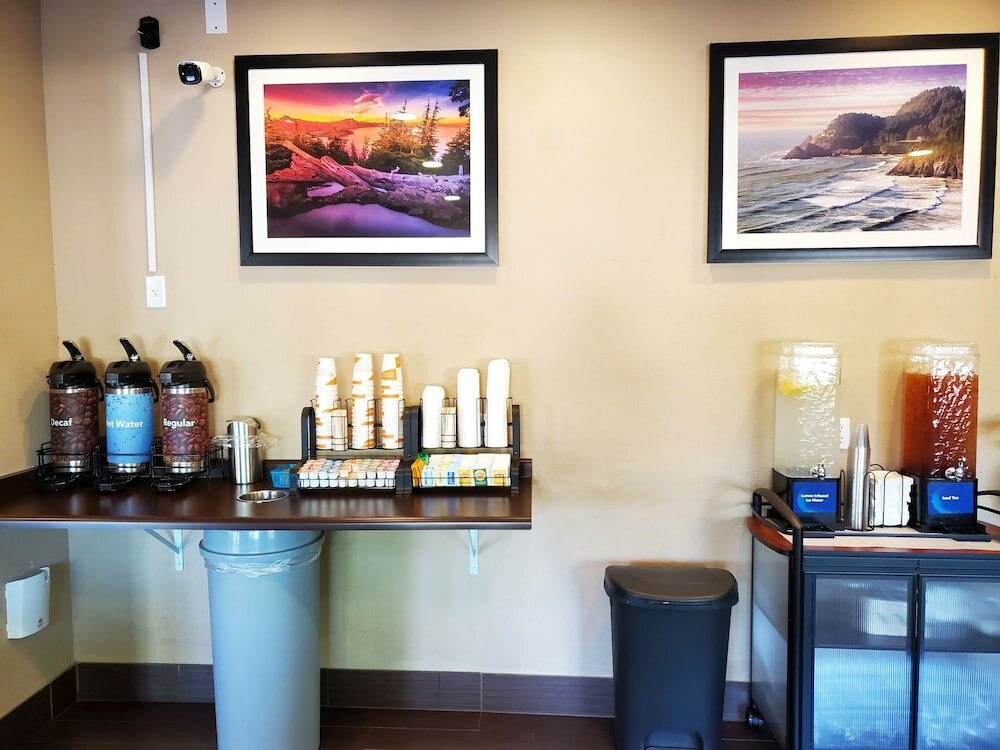 Фото Comfort Inn South