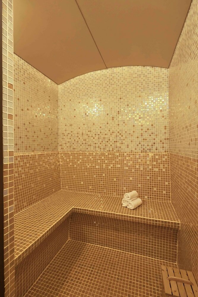 Фото Adamas Boutique Hotel Nha Trang