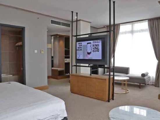 Фото Hotel Dafam Semarang