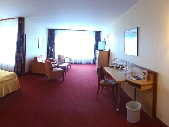 Фото Hotel Ascot-Bristol