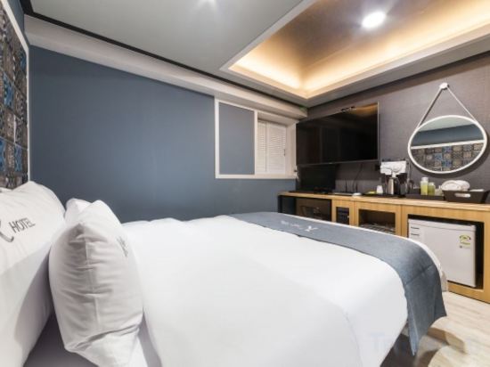 Фото Suwon Yeongtong K Hotel