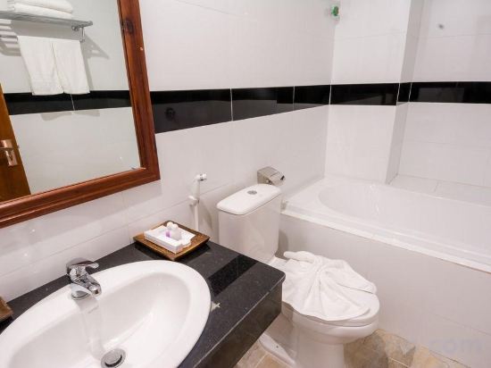 Фото Relax Hotel