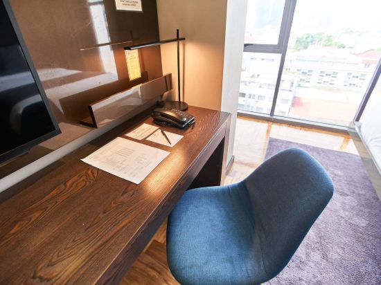 Фото Ramada Encore by Wyndham Makati