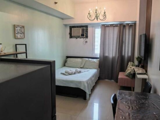 Hotel Oyo 1172 Mvm Transient House, Earth, photo